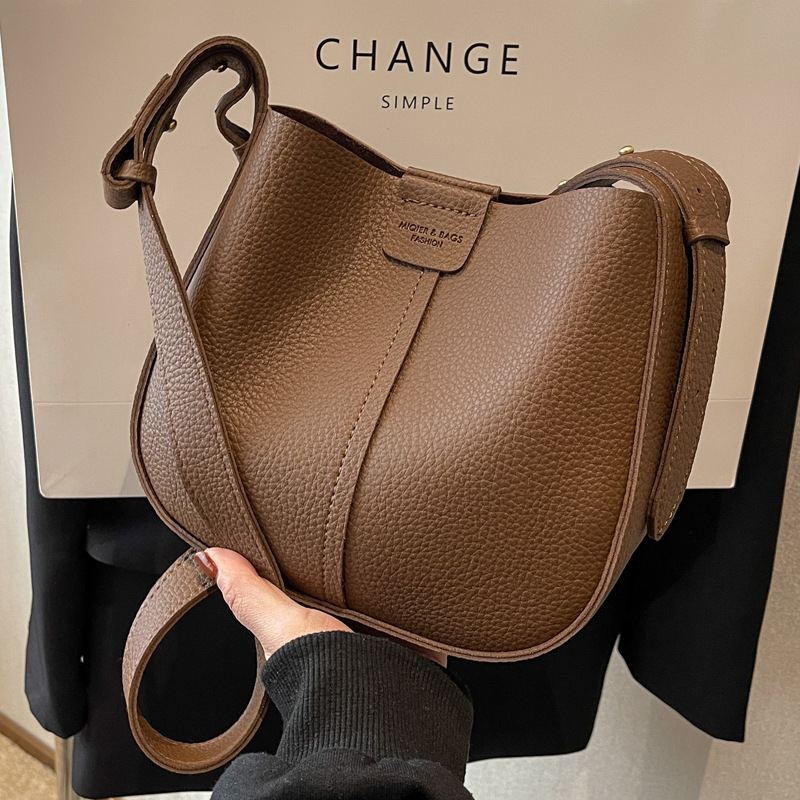 Versatile small handbag for wo - огляд і ціна Leather Work Bag Women